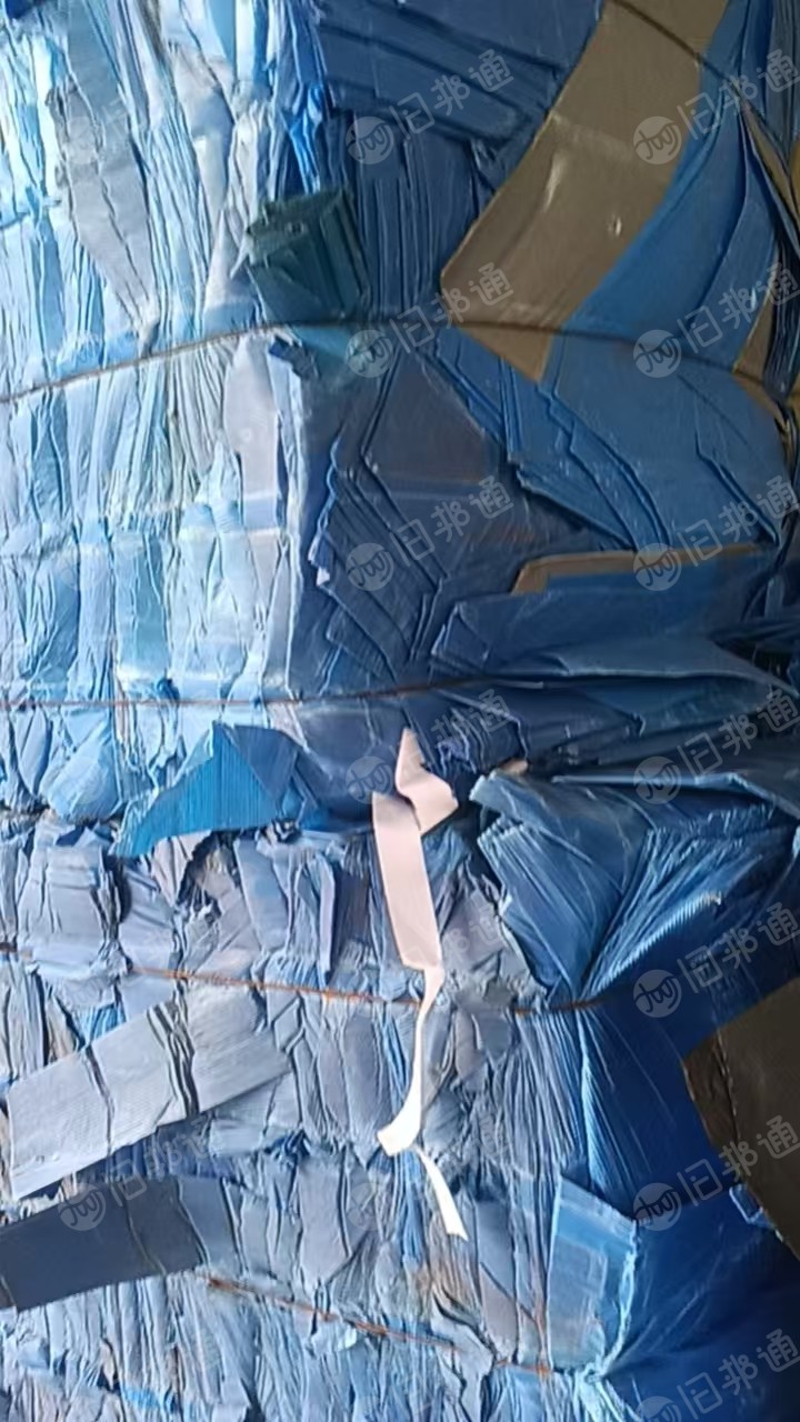 出售蓝色空心板毛料，现货16吨