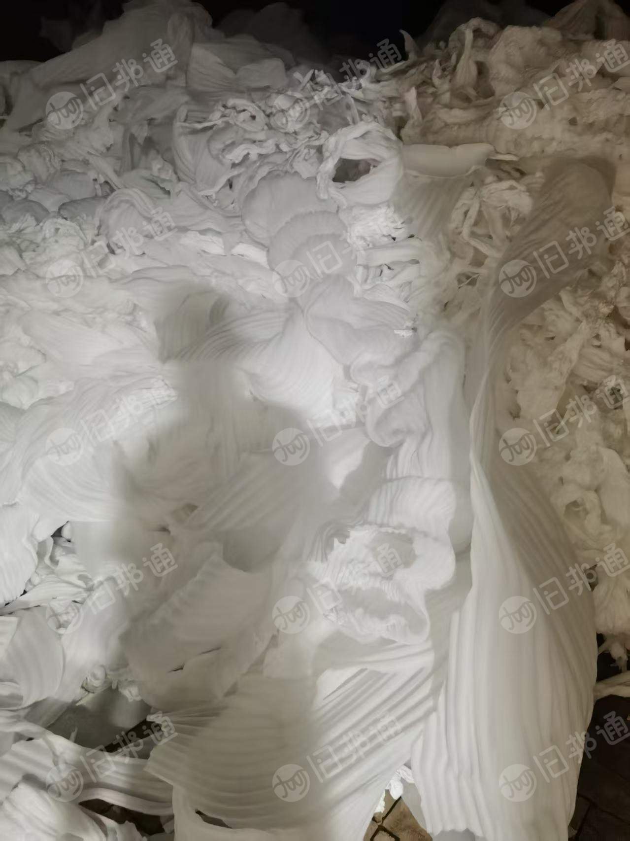 出售珍珠棉机头料，纯白色，没有覆膜，可现场看货