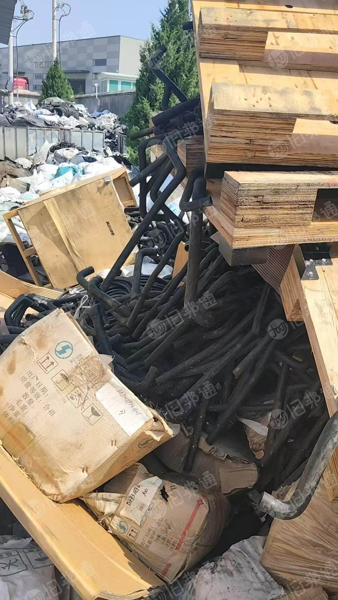 出售三元乙丙的胶管，陕汽厂下来的