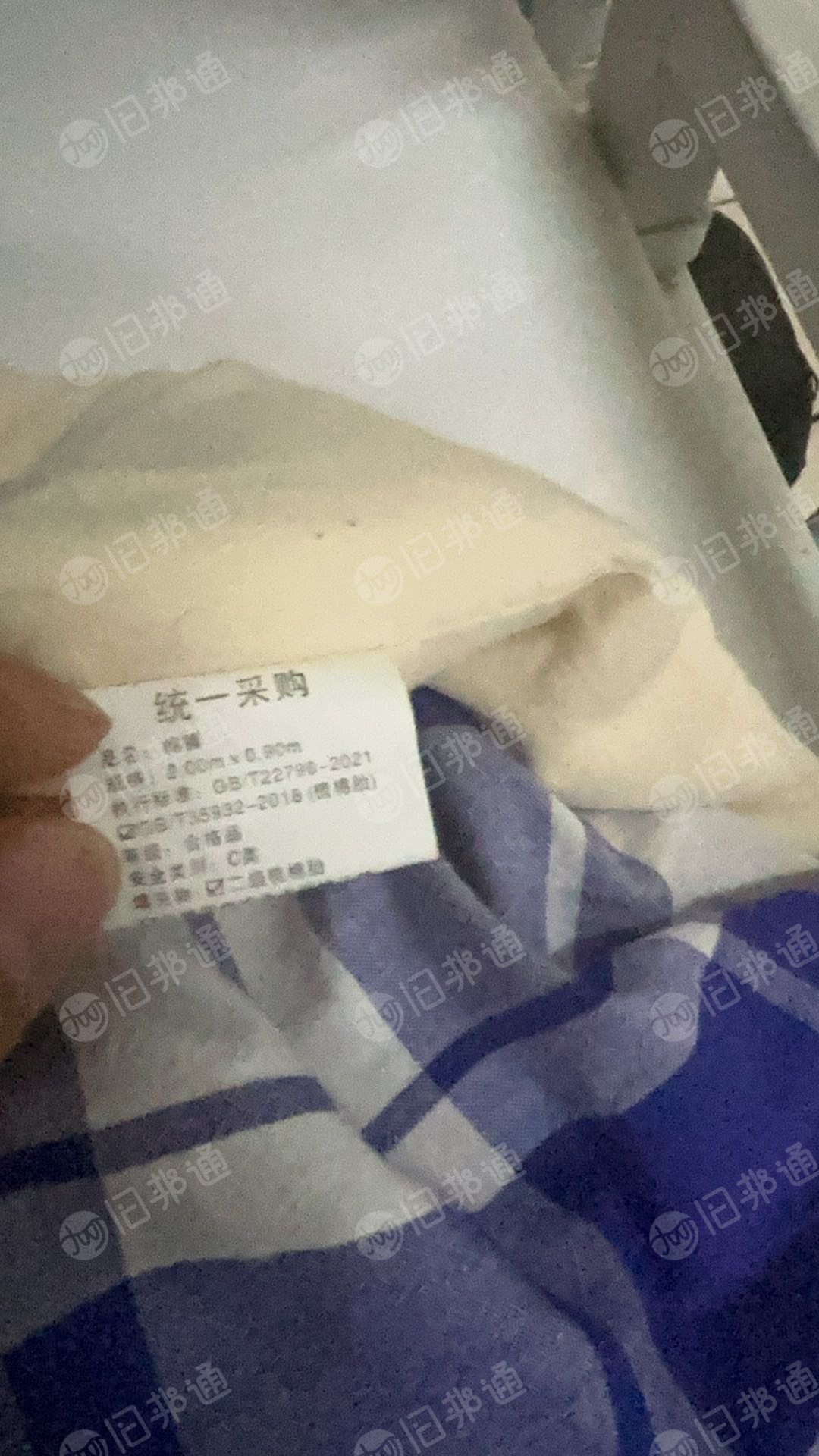 出售纯棉学生被，旧学生被，薄被，厚被，褥子都有