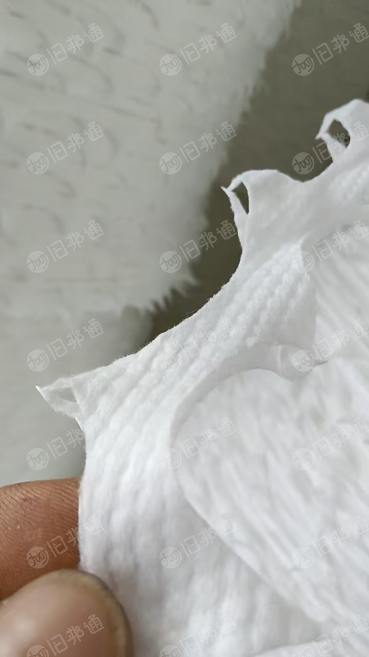 长期出售做指套全涤珍珠纹边角料，涤纶边角料，涤纶无纺布，在安徽安庆