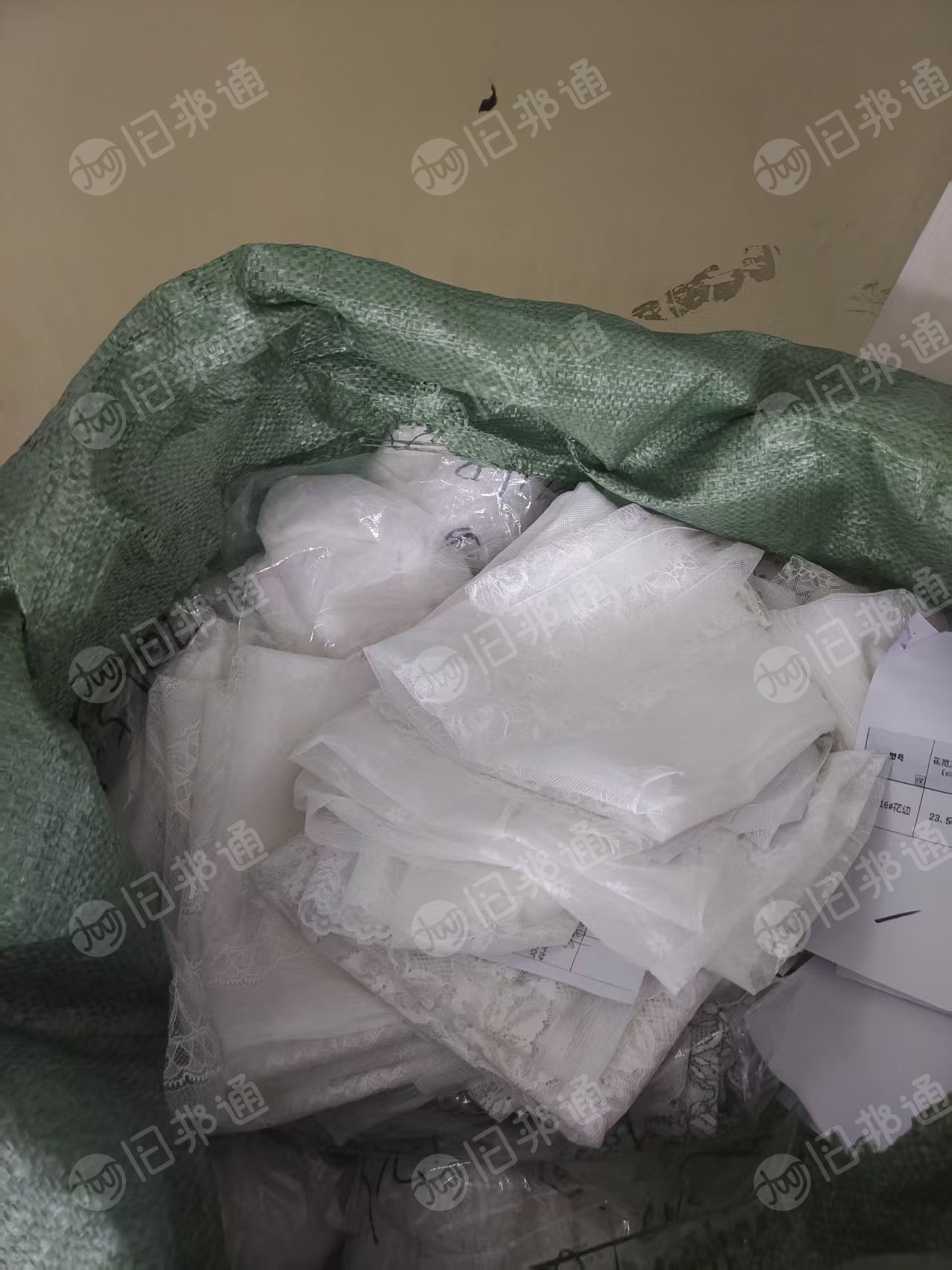 蕾丝花边厂长期出售杂色锦纶废布，尼龙废布，白烟尼龙，在广东中山/佛山