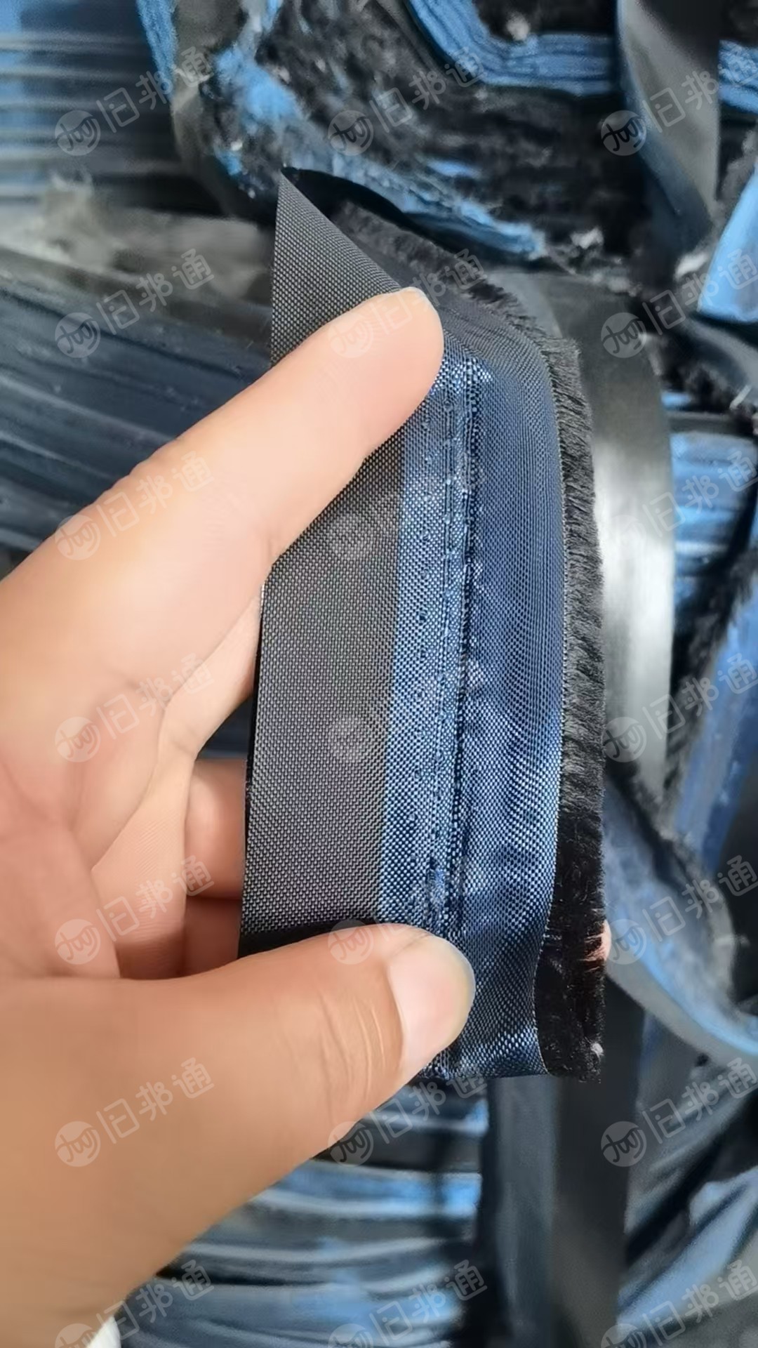 长期出售牛津布条，牛津布盘料，带轻涂层的，打绳料，现货10吨左右，在江苏苏州