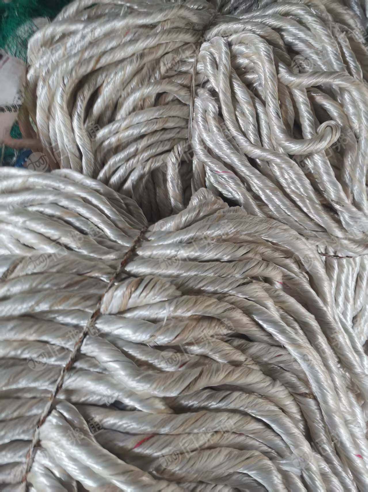 长期回收涤纶工业丝，涤纶打绳丝，最好要粗一点的，做绳股用，厂在山东威海