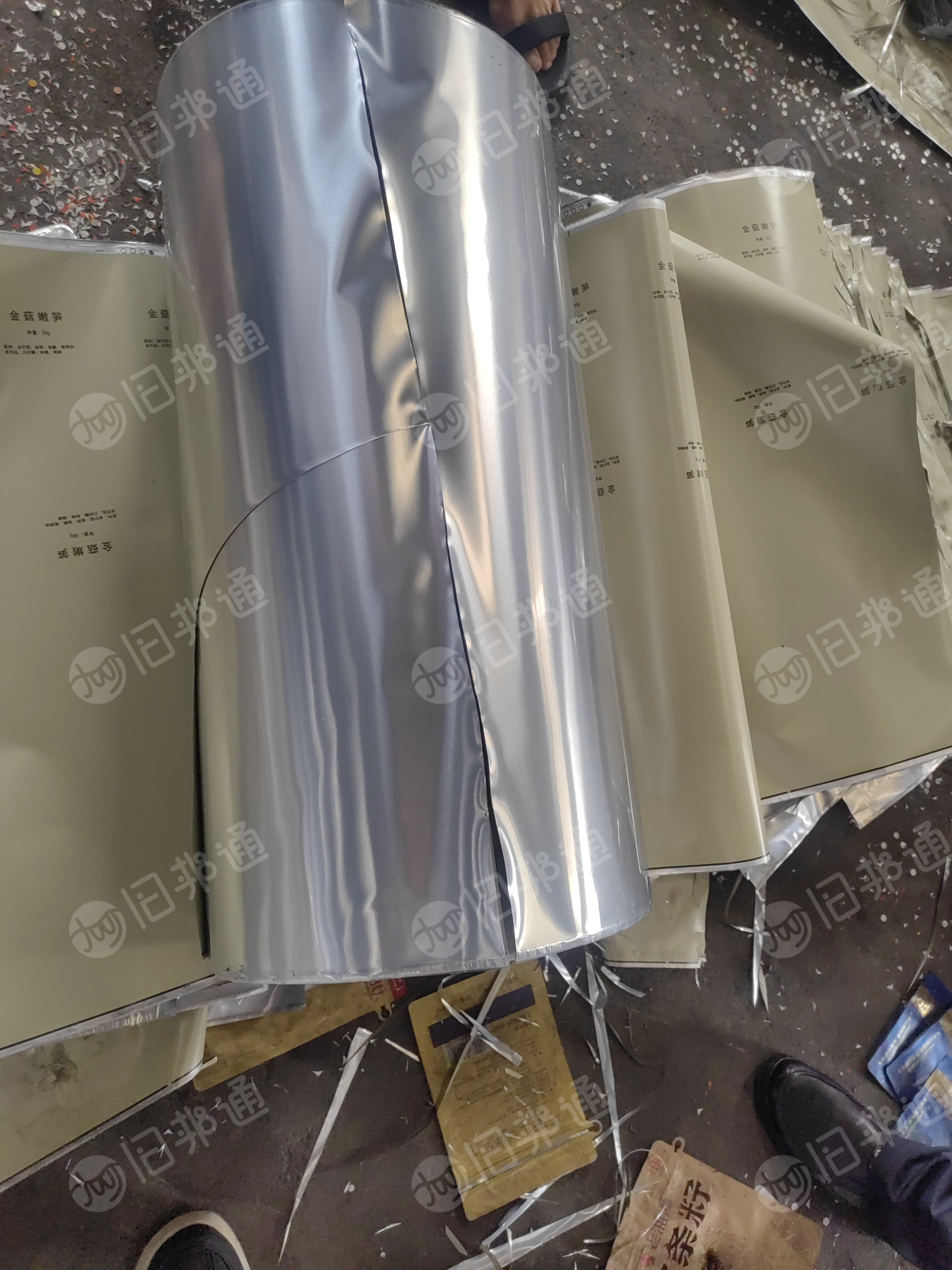 大量回收铝塑膜,炼油料