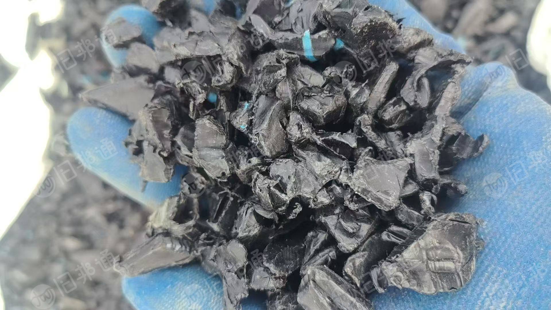 出售蓝线管破碎料,现货一挂车