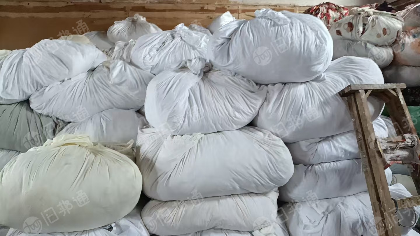长期出售夏装AB，冬装AB，毛衣，大白，二白，床品，包包，鞋子等全品类，大白现货6.8一车
