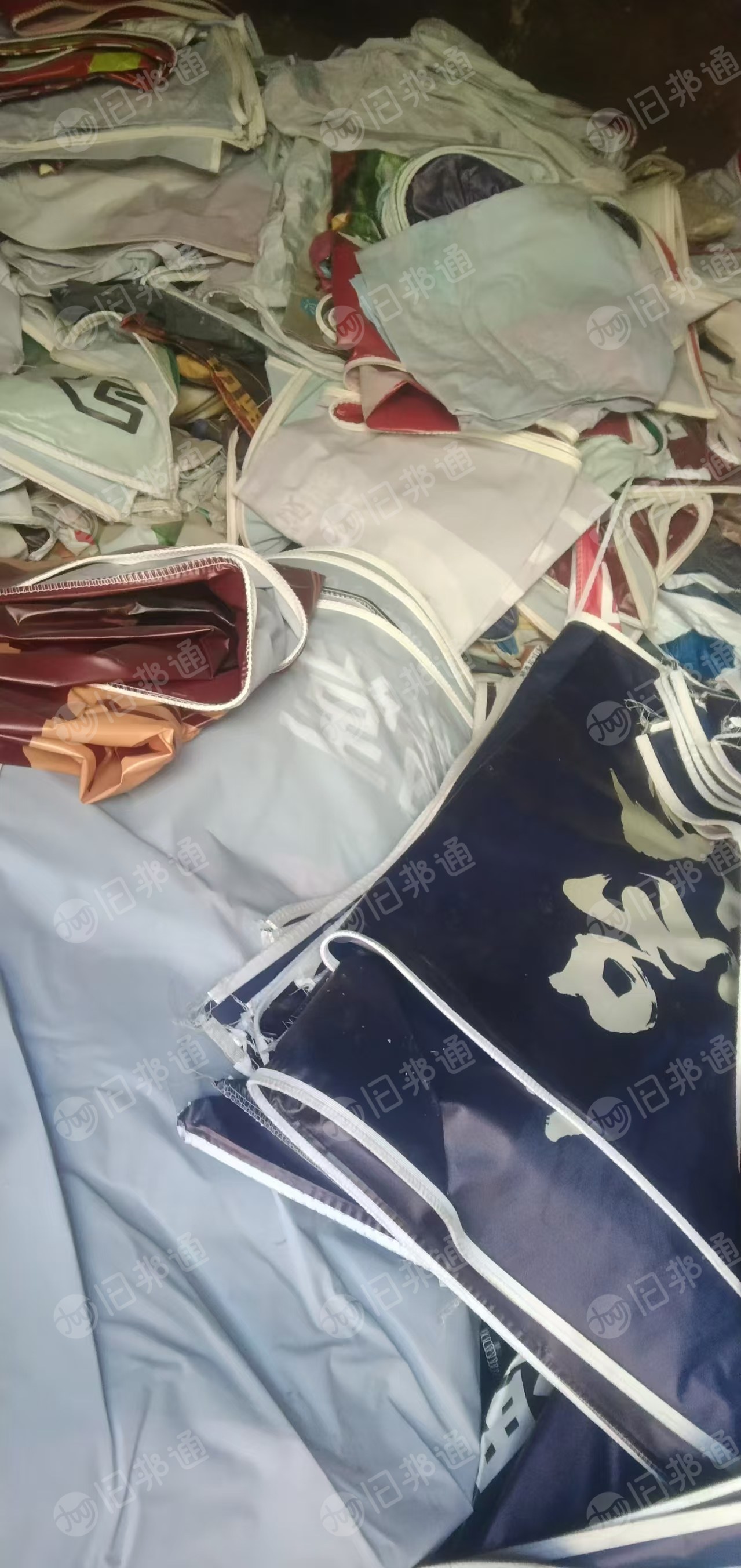 长期出售PVC广告布，广告软膜灯箱的边角废料软膜布