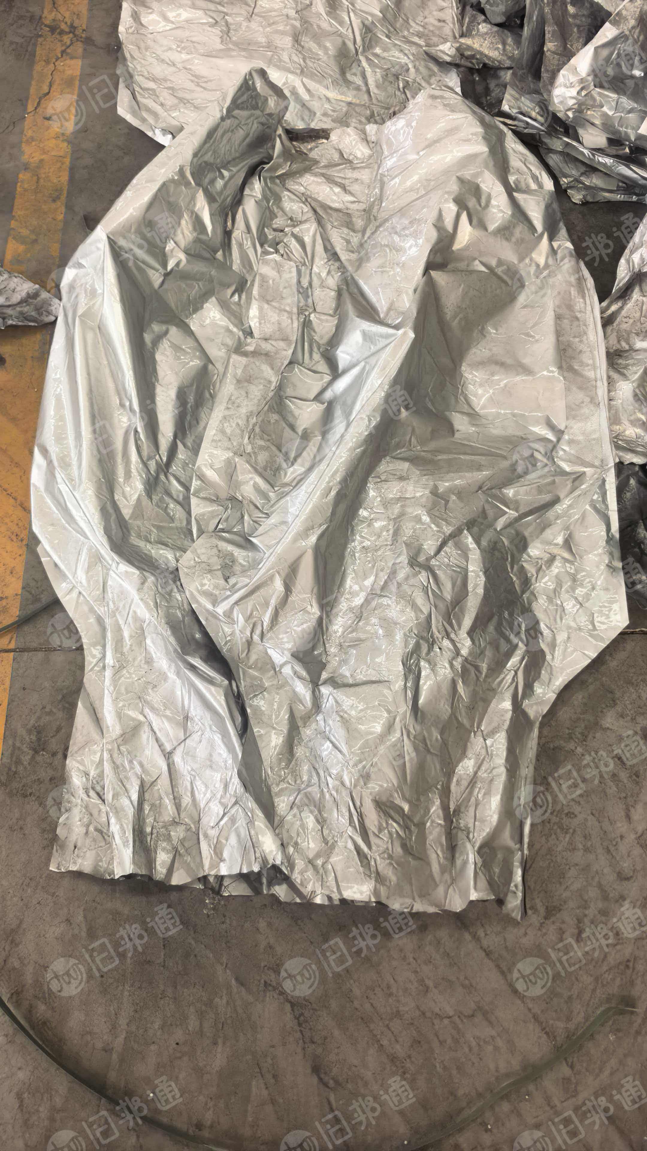 出售装磷酸铁锂的电池粉铝塑膜，现货20吨，长期有货