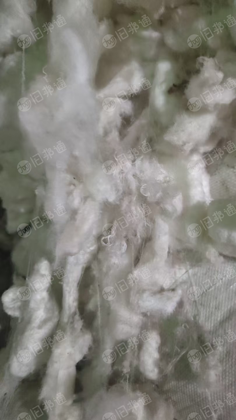 长期出售锦纶包芯纱包覆丝，外面锦纶40D里面氨纶18D，现货40吨，货在广东汕头