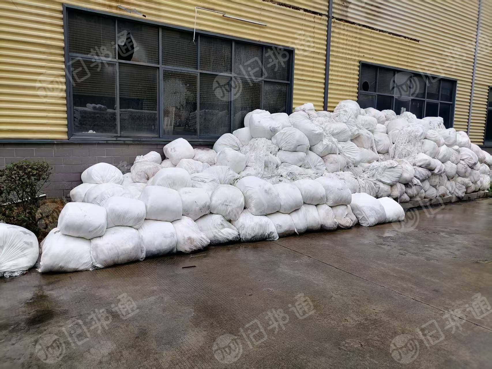 长期出售涤纶水丝，涤纶废丝，现货10吨左右，在湖北黄冈