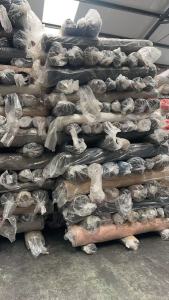 出售染色纯棉胚布，涤棉坯布，也有带弹力的，不同批次，门幅克重不等，统货出，现货80吨，在山东潍坊