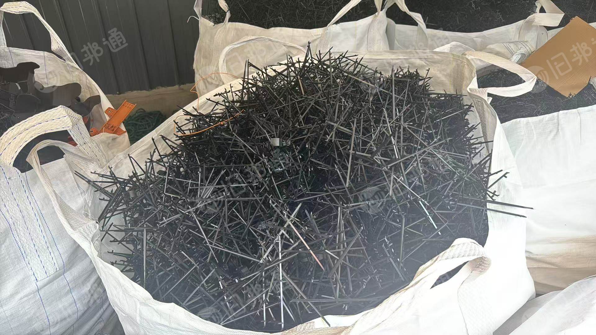 长期出售天海电子厂家出来的尼龙废料，扎带料和破碎料，有单双6混在一起，月供30吨