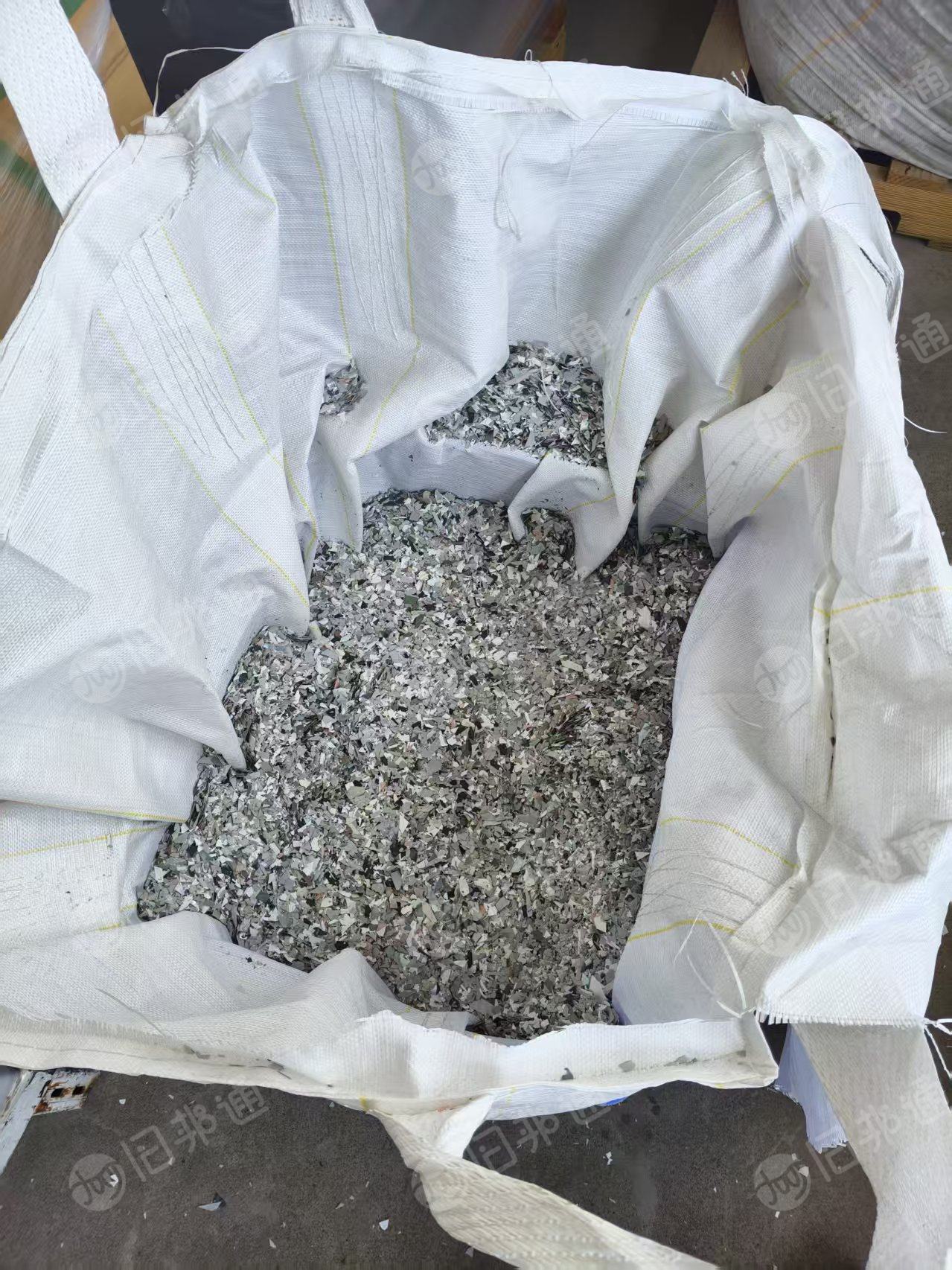 长期出售pet家具膜破碎料，现货够车