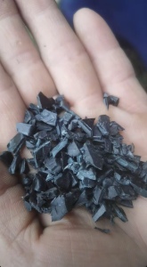 长期出售PP破碎料，汽车配件专用料，现货 6吨左右