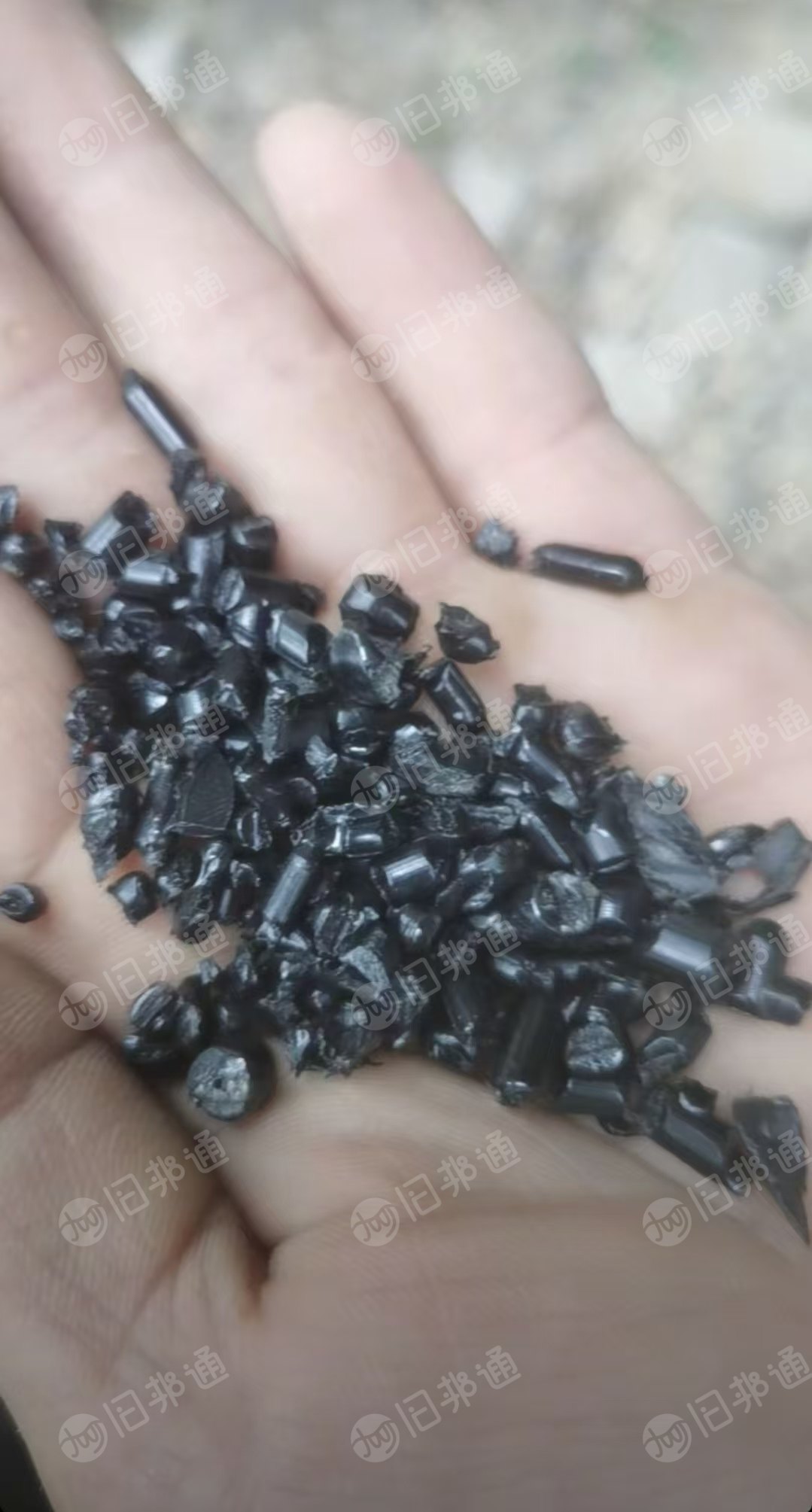 长期出售PP破碎料，汽车配件专用料，现货 6吨左右