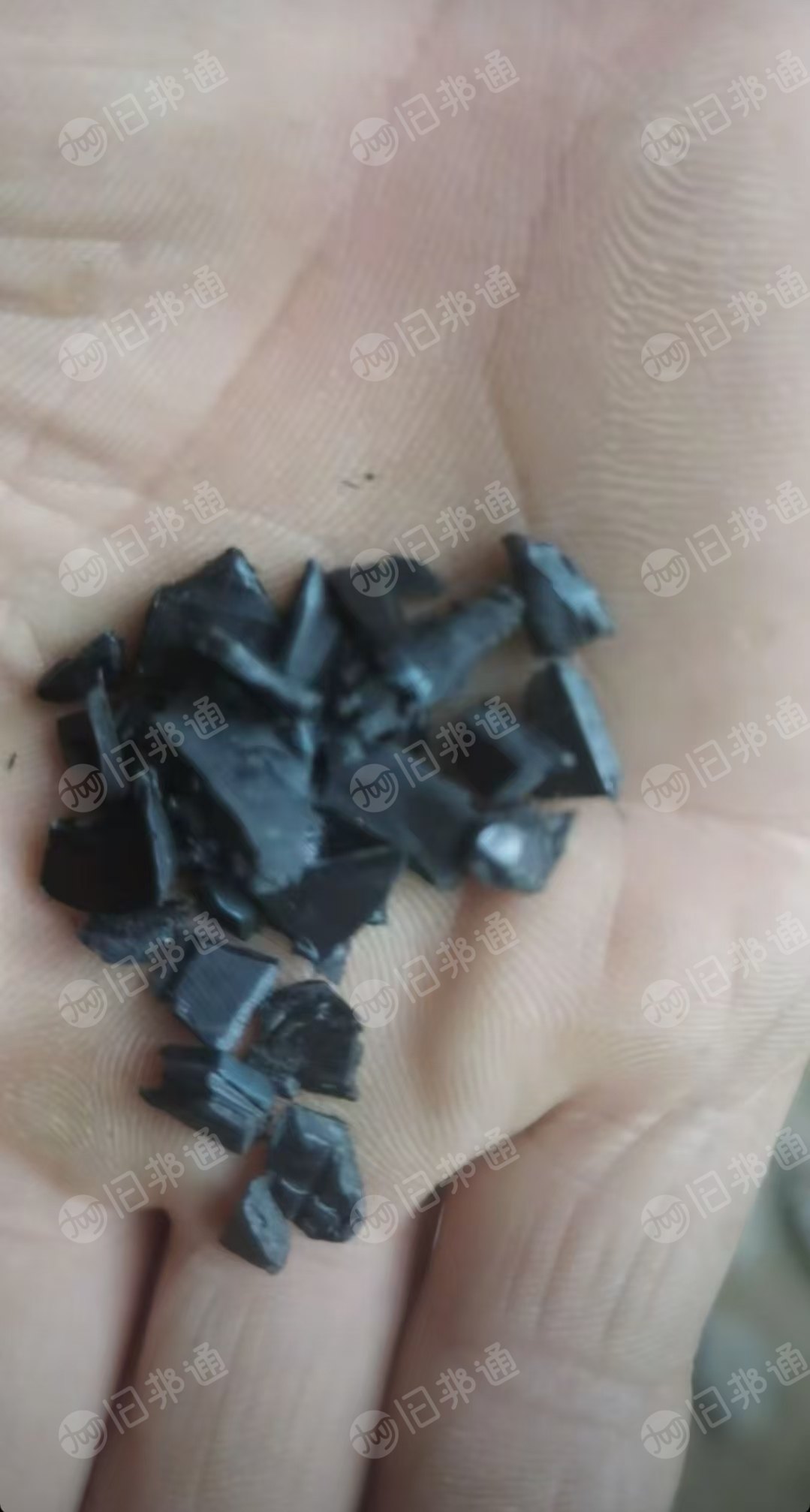 长期出售PP破碎料，汽车配件专用料，现货 6吨左右