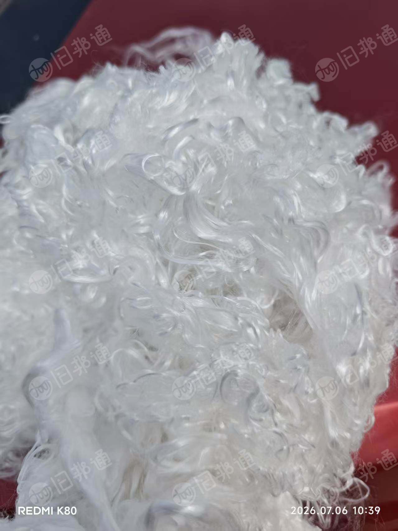 长期出售做防弹衣下来的UD布下脚料，超高分子聚乙烯的，有除过胶了，月供7吨左右，货在山东青岛