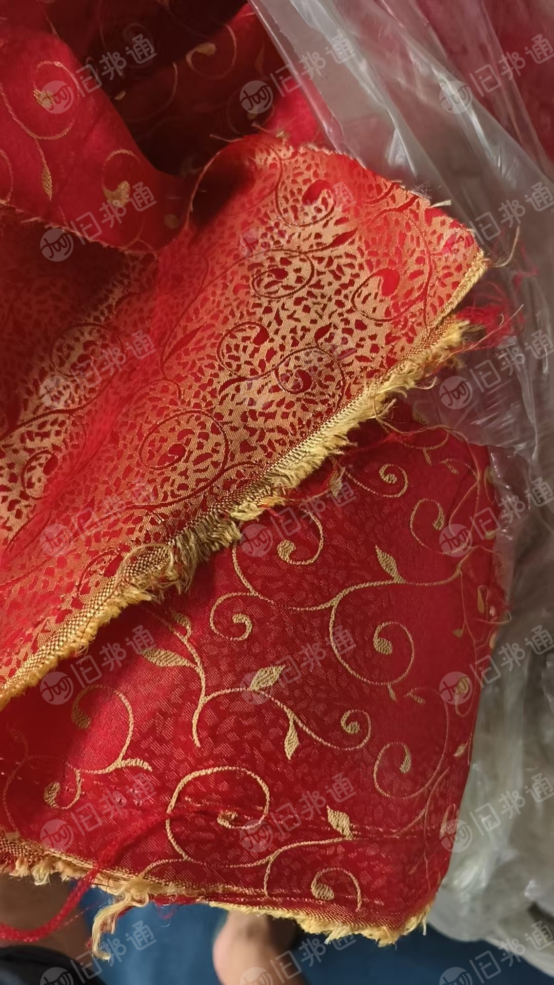 出售库存布,处理布,可做灯罩,软装抱枕,礼盒内衬等,统货出,现货有三四十吨