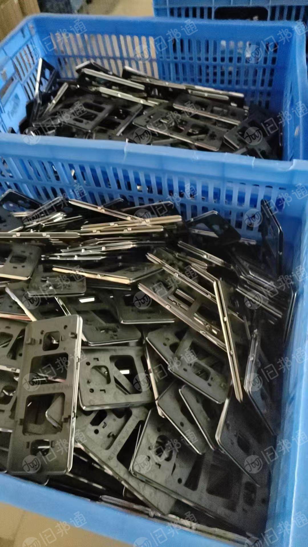 出售PC合金废料，手机壳下来的，现货几吨