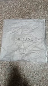 长期出售高压服装袋废料，现货10多吨