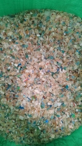 长期出售一级PVC线管破碎料