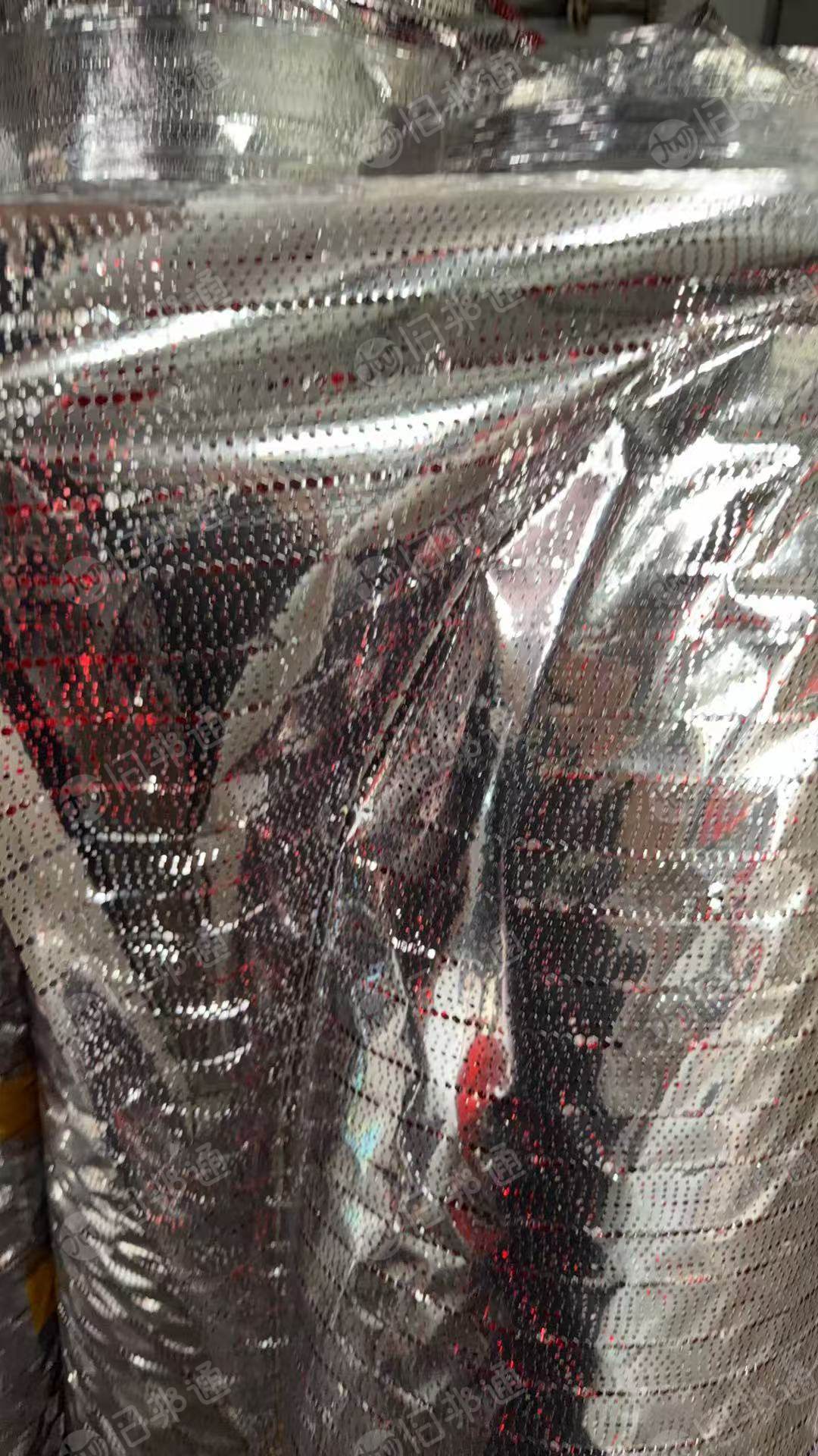 长期出售5丝PET卷膜废料，镭射膜