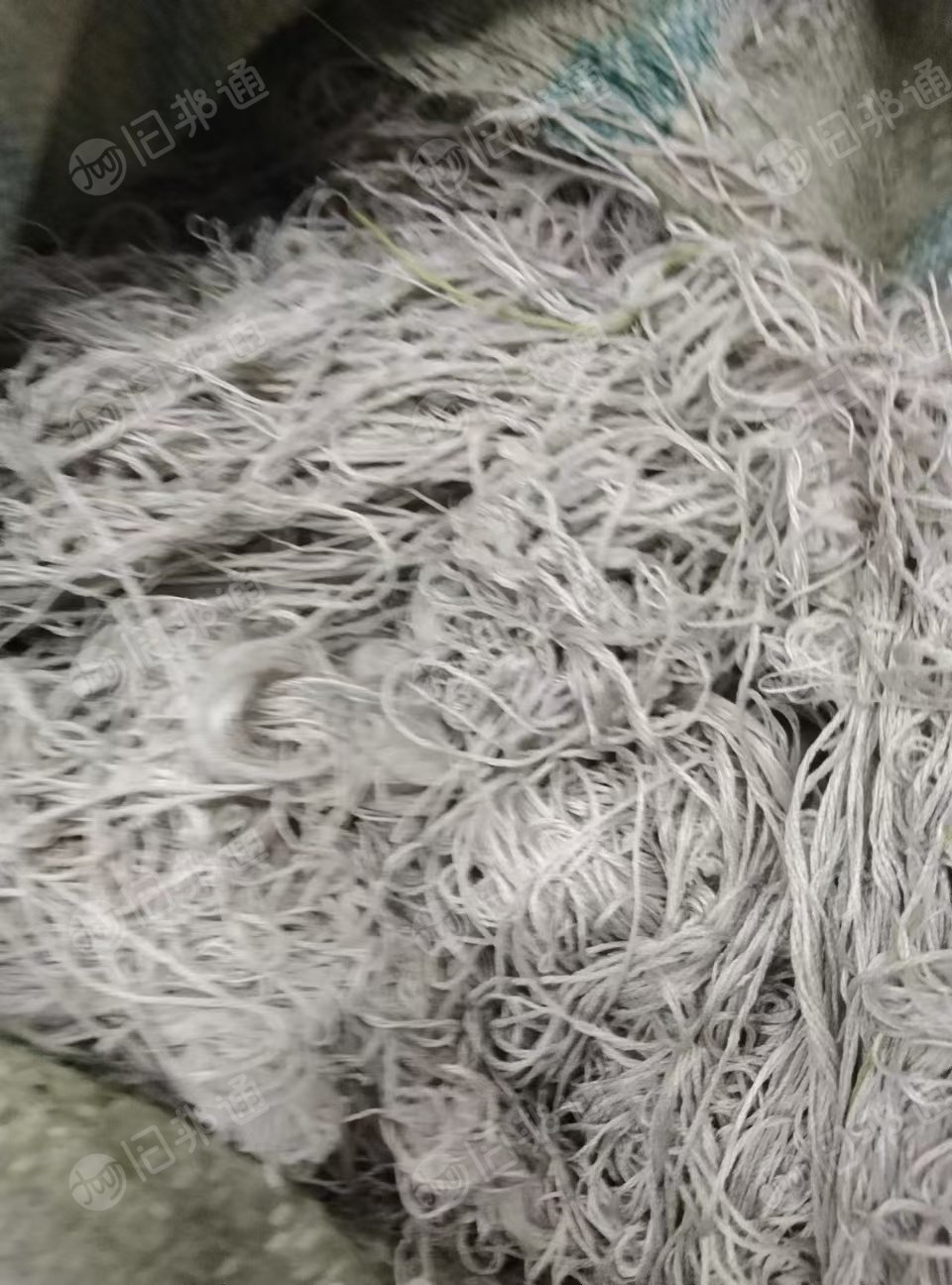 长期出售涤纶废丝，涤纶地毯丝，民用地毯丝，货在山东滨州