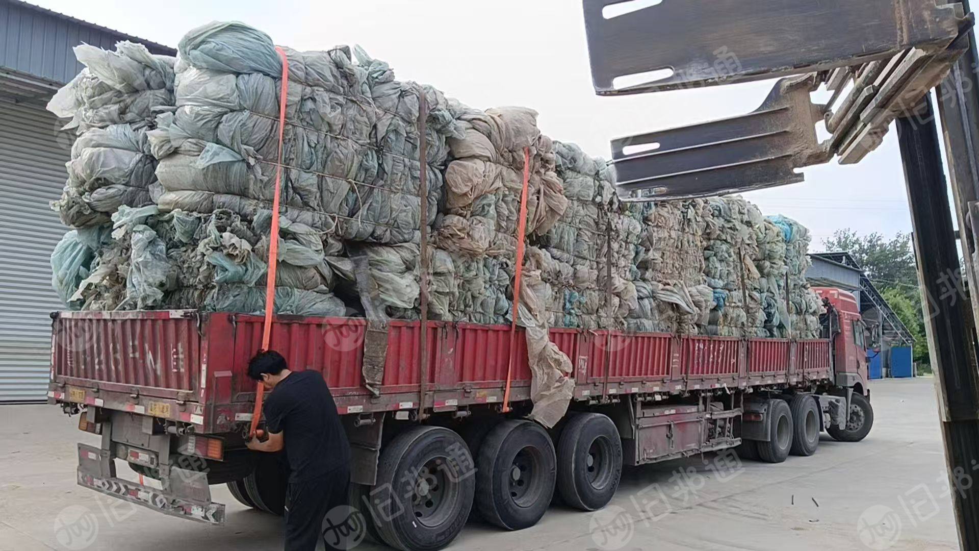长期出售水洗大棚膜，pe膜，现货1挂车，货在江苏徐州
