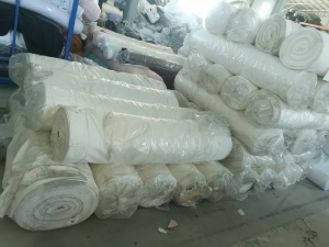 大量收购全品类库存布料，纯棉拉架，牛奶丝，衬衫布,梭枳格，梭织印花布