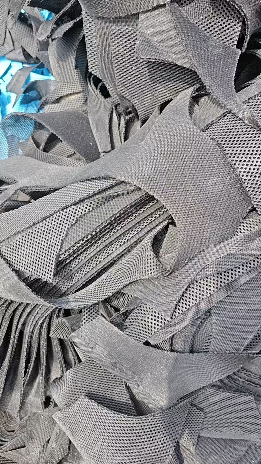 长期出售做医疗器材下来的纯棉废布，涤棉废布，三明治网布，货在河北衡水