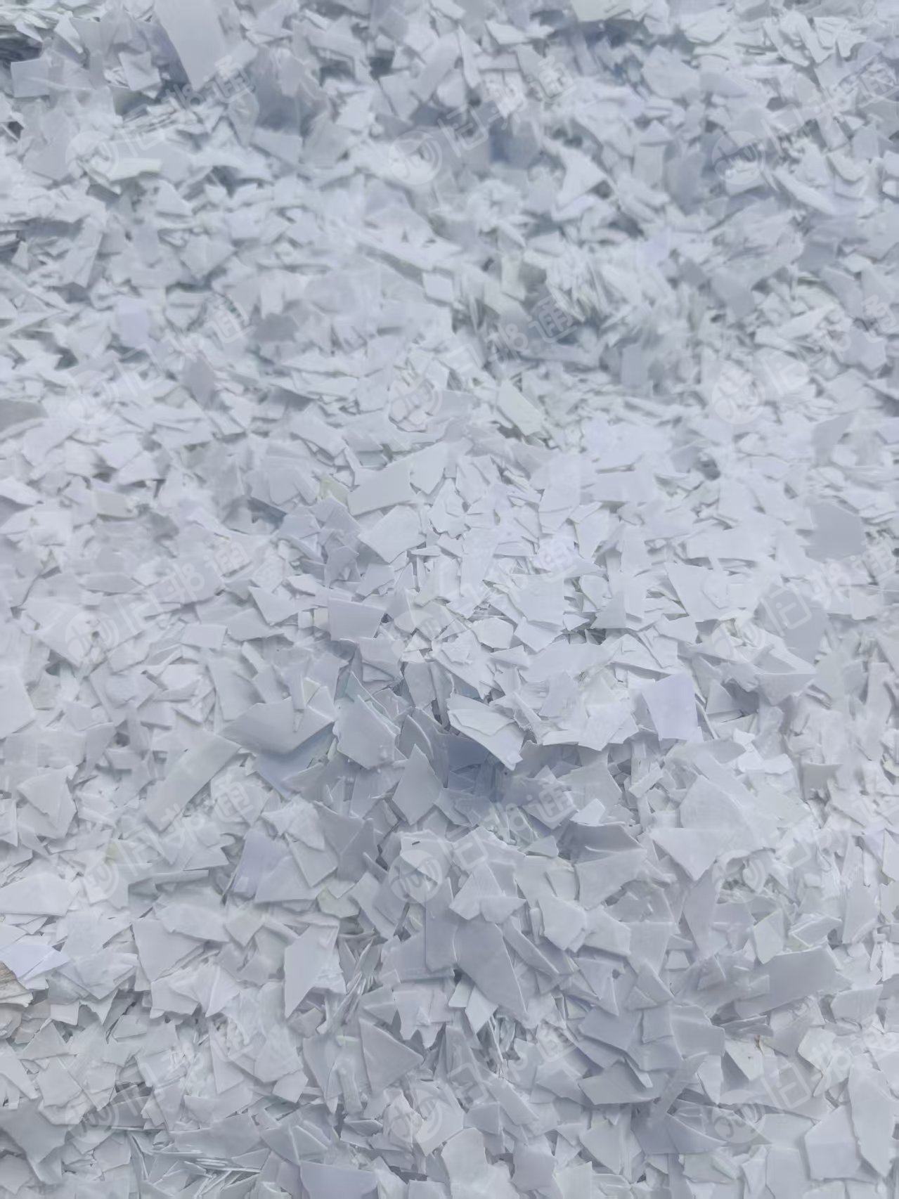 长期出售灰白色的HIPS撕布料，月供四五十吨