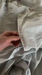 长期回收二手老式床单，要新一些的，每个月上万条，厂在山东枣庄
