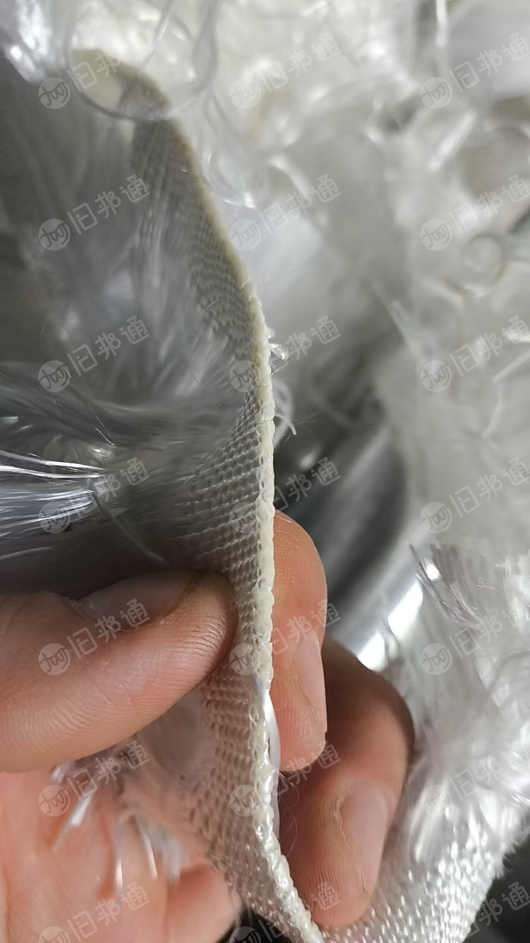 厂家长期出售烫边下来的白色涤纶工业长丝，涤纶废丝，现货有15-20吨，货在江西抚州