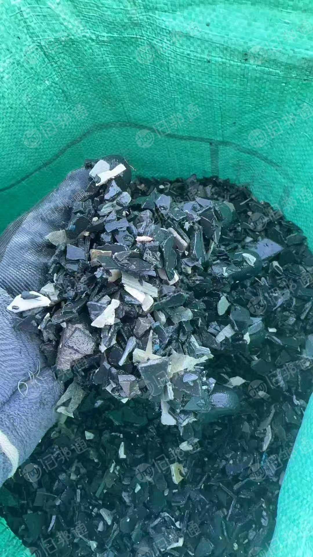 出售汽车内饰,保险杠破碎料,黑丙pp破碎料,月供200吨