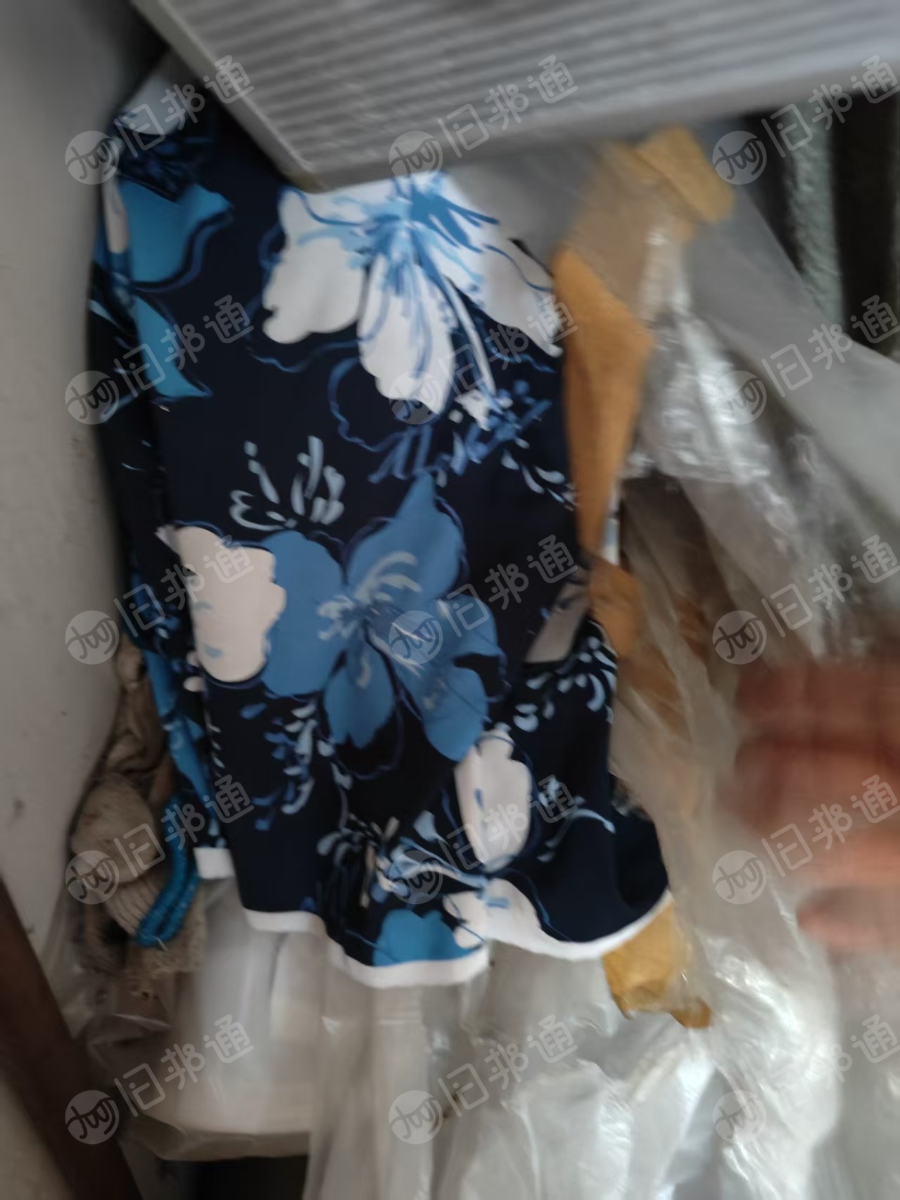 长期出售服装厂边角料，有泳装卷料，牛仔卷料，3米5米大块布，螺纹针织废布，统货出，在辽宁大连