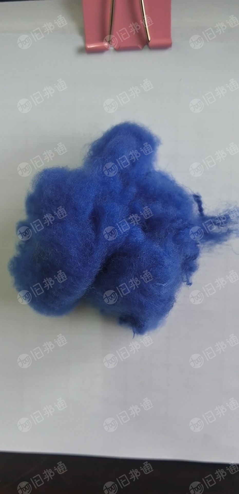 出售蓝色的涤纶短纤,涤纶短纤维，3D*38规格的，货在江苏南通