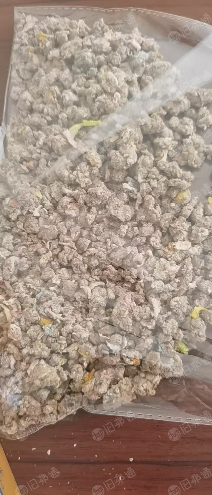 长期出售浅色涤纶布泡，涤纶泡料，pet泡料，每月布泡可生产3000吨，厂在山东济宁