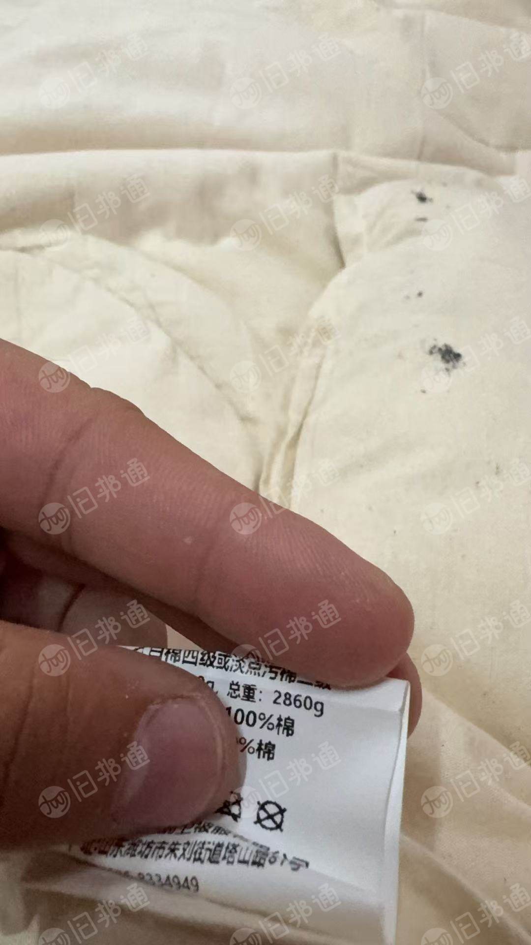 出售学生被，学生被褥，现货有十几吨，货在山东潍坊