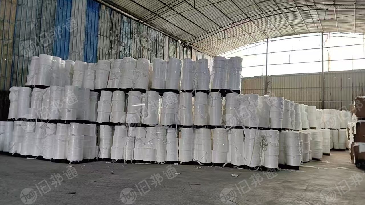 长期出售pe锂电隔热膜，有油膜和干膜两种，月供500吨
