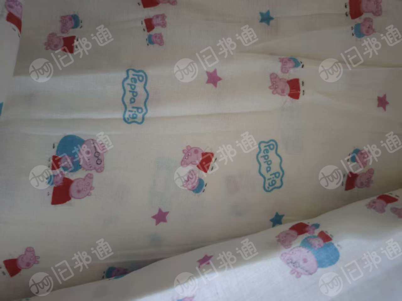 出售纯棉双层纱布,印花纱布,门幅1.5-1.6左右,密度是10884,现货有十几吨