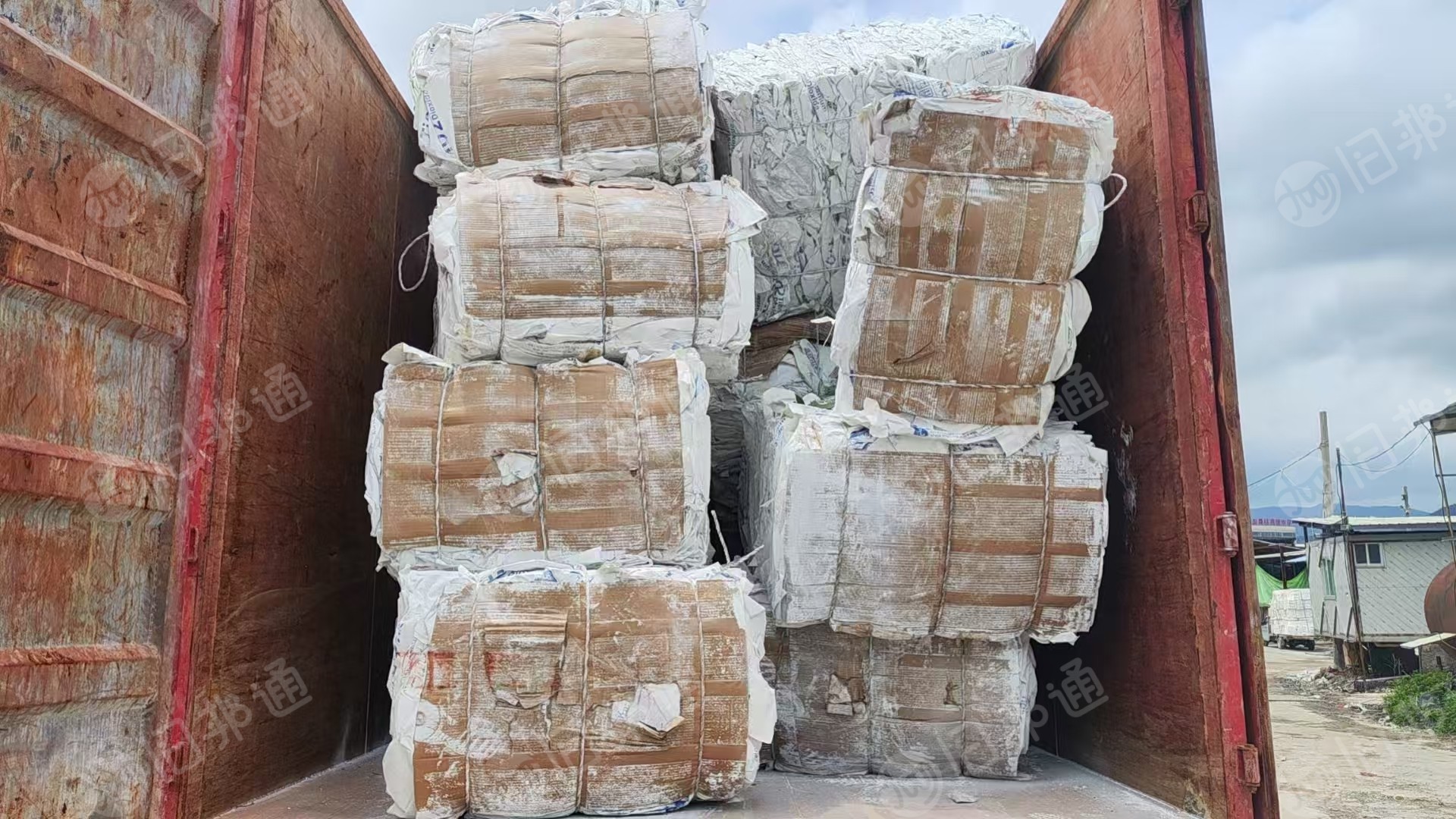 厂家长期收购废化工纸袋，二氧化硅袋，纯牛皮纸袋，各类带薄膜牛皮纸袋