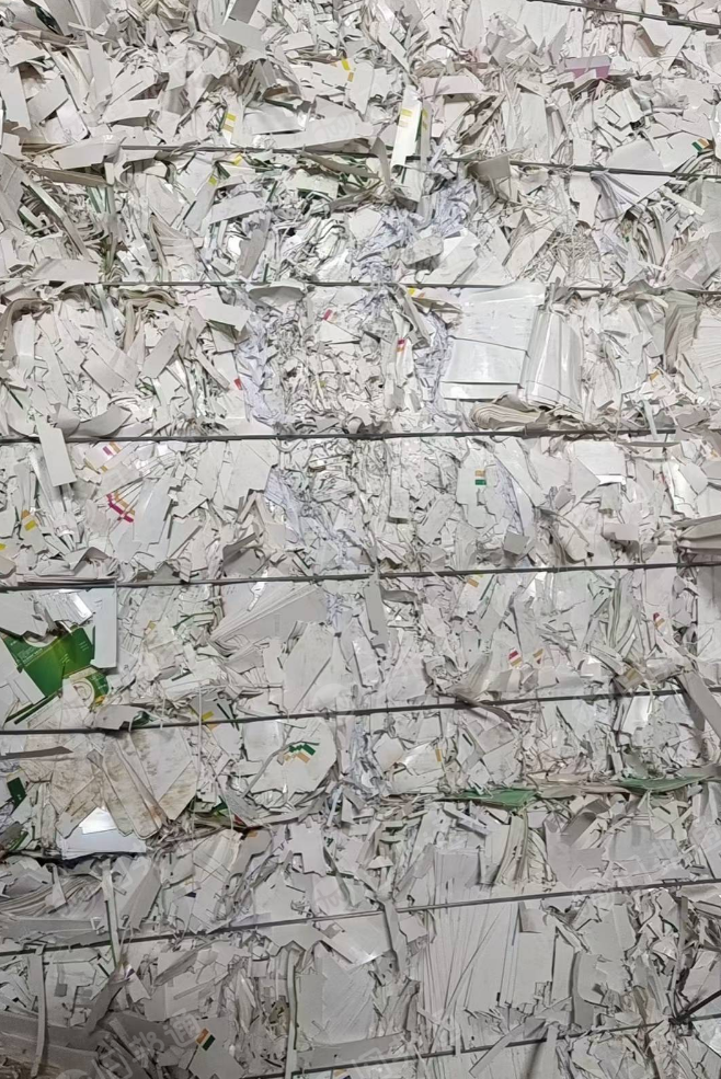 长期出售纯白卡纸，花卡纸，无膜和带膜都有