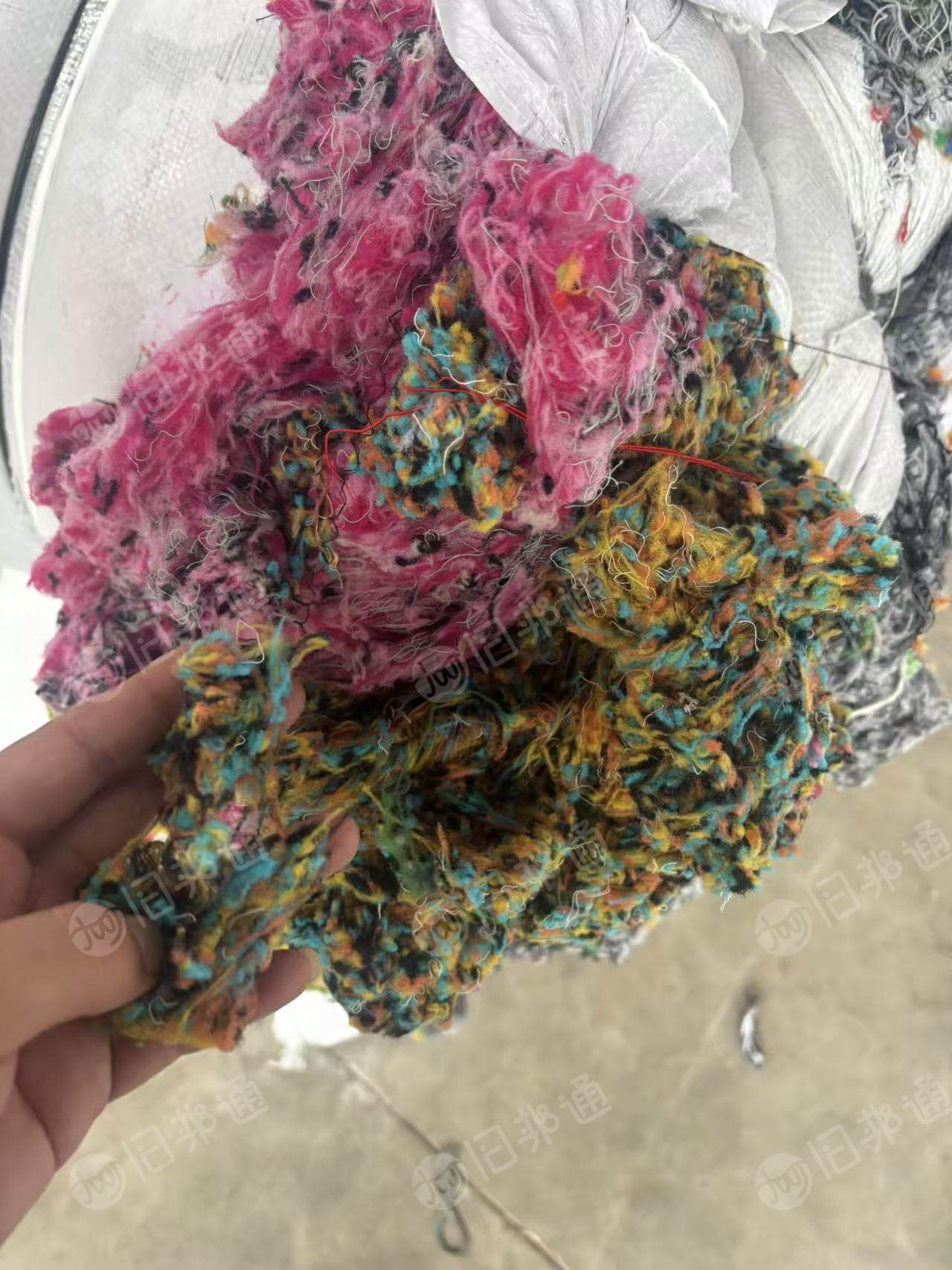 长期大量出售袜子边角料，袜圈，袜片，废丝等，厂在浙江绍兴