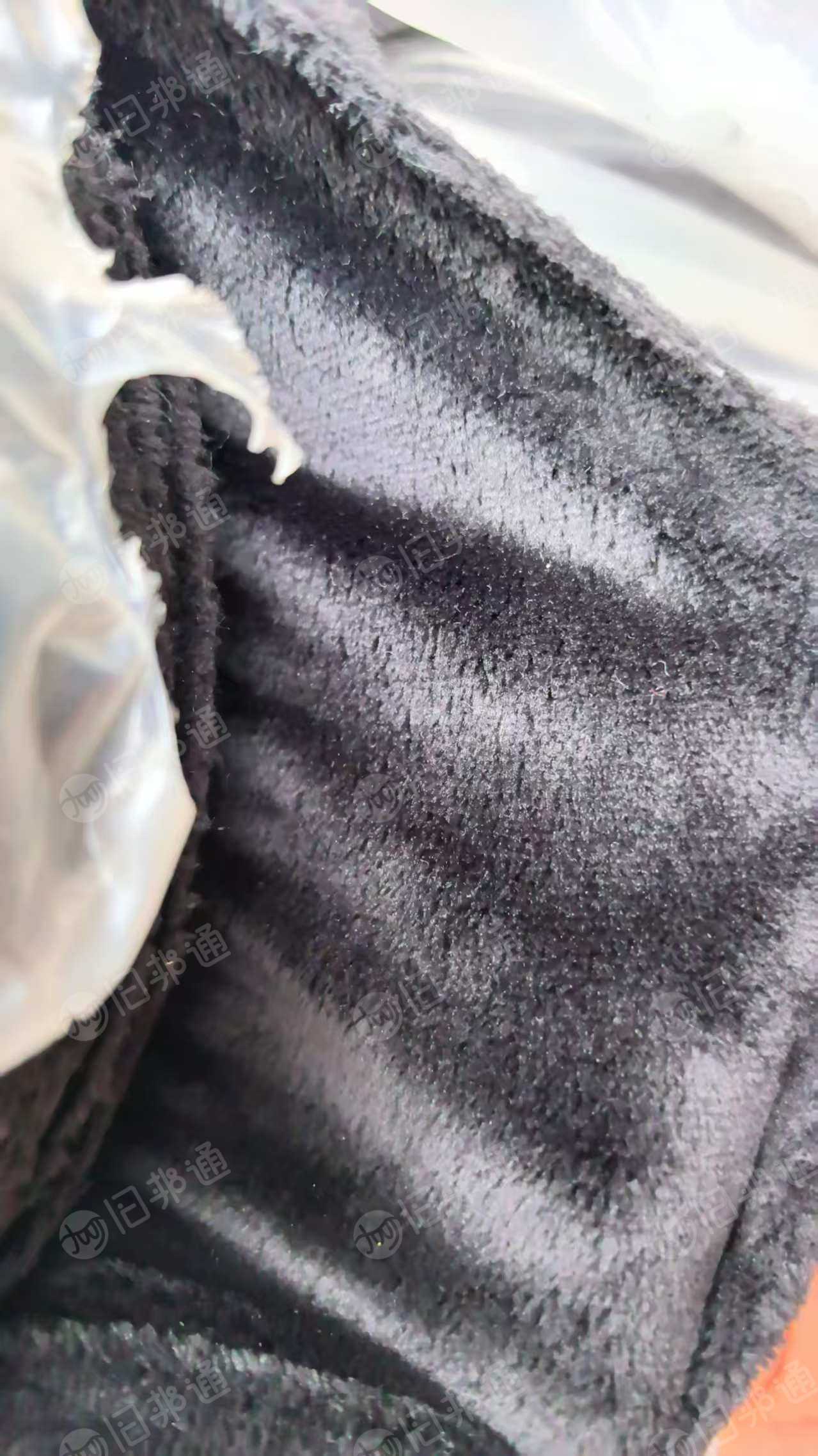 长期出售同批号黑色单面氨纶超柔，门幅190克重360，现货10吨，在广东中山