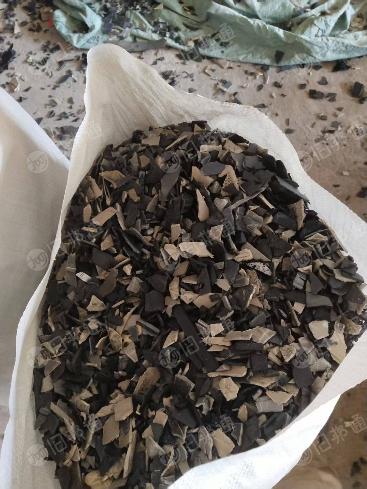 长期出售pp汽车内饰破碎料