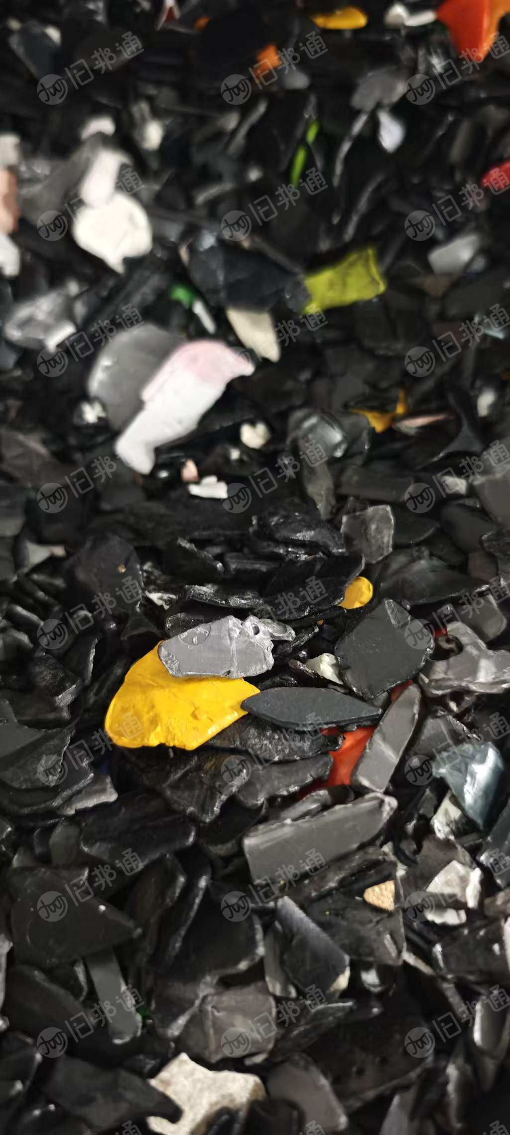 长期出售面板PC破碎料,黑色跟花色都有