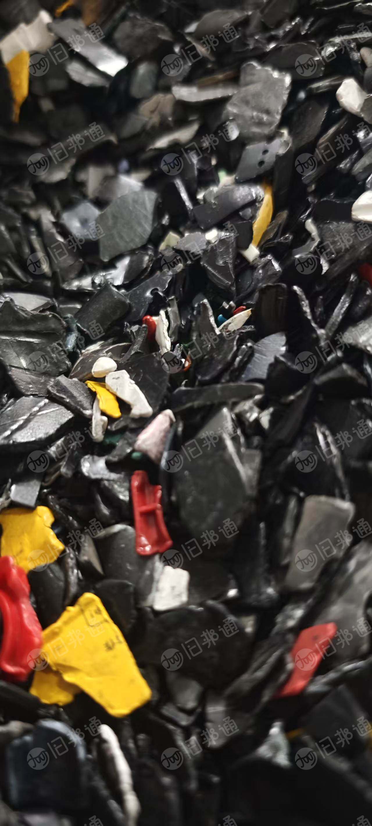 长期出售面板PC破碎料，黑色跟花色都有