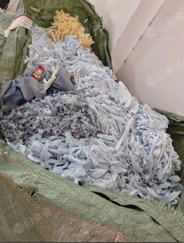 泳装厂长期出售杂色泳装萝卜丝，泳装边角料，在江西上饶