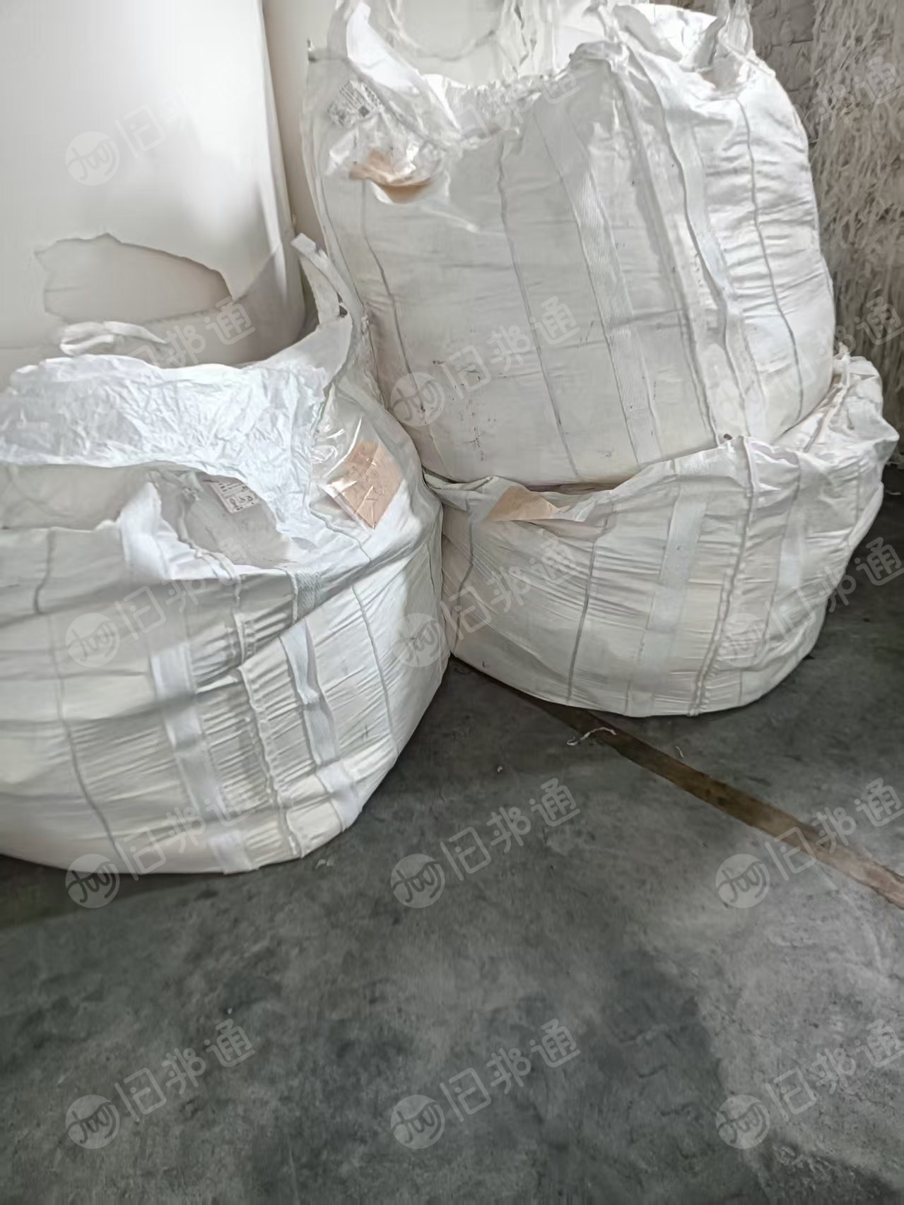出售光伏厂下来的黄色淋膜纸,吨袋装